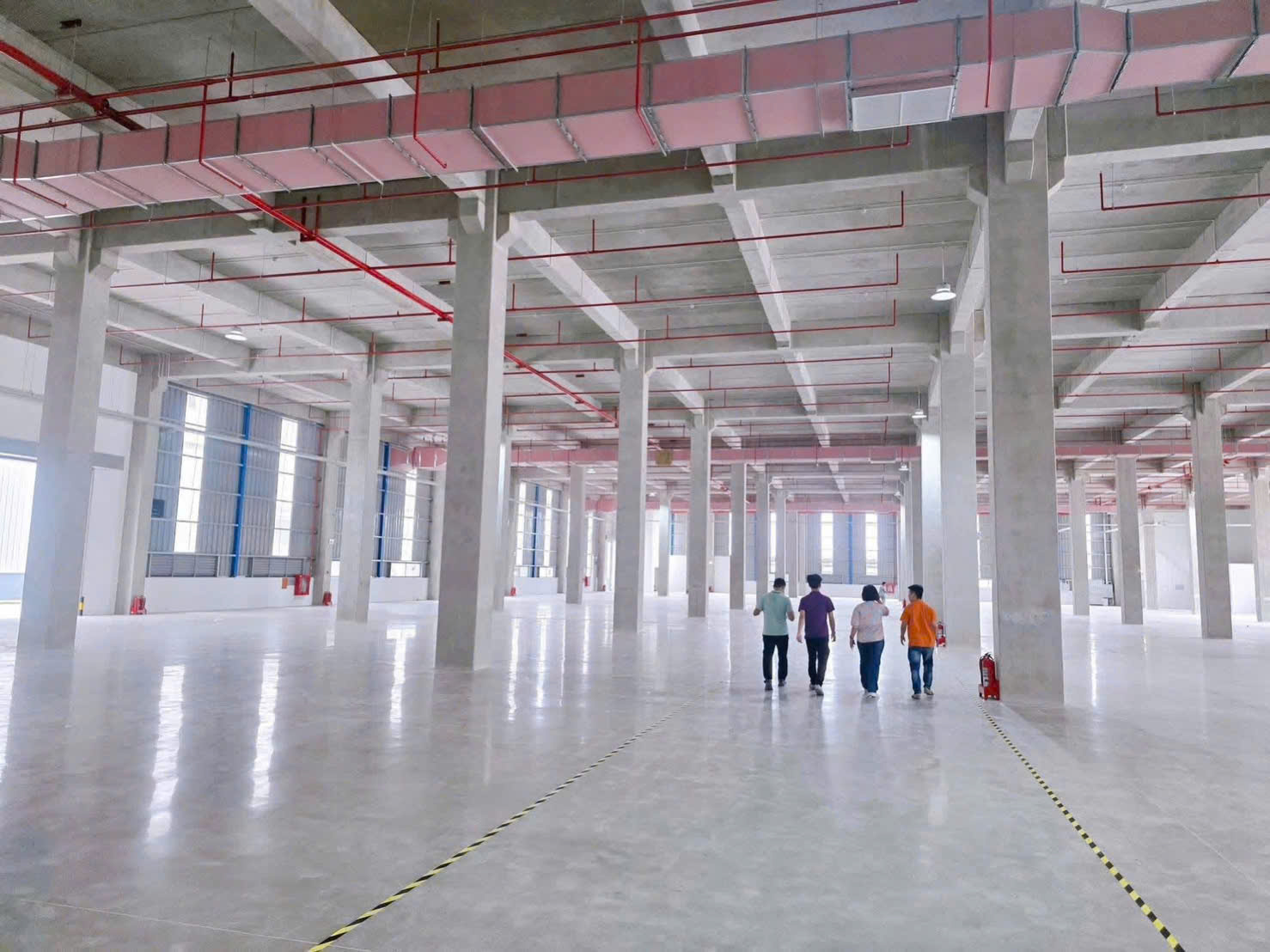 Warehouse-for-rent.webp Warehouse-for-rent.webp