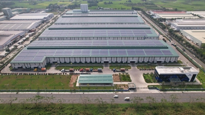 industrial-real-estate.webp