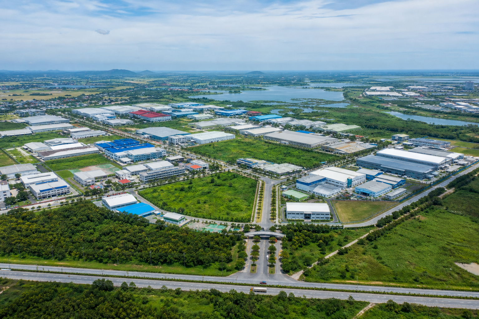 sáp nhập tỉnh và khu công nghiệp